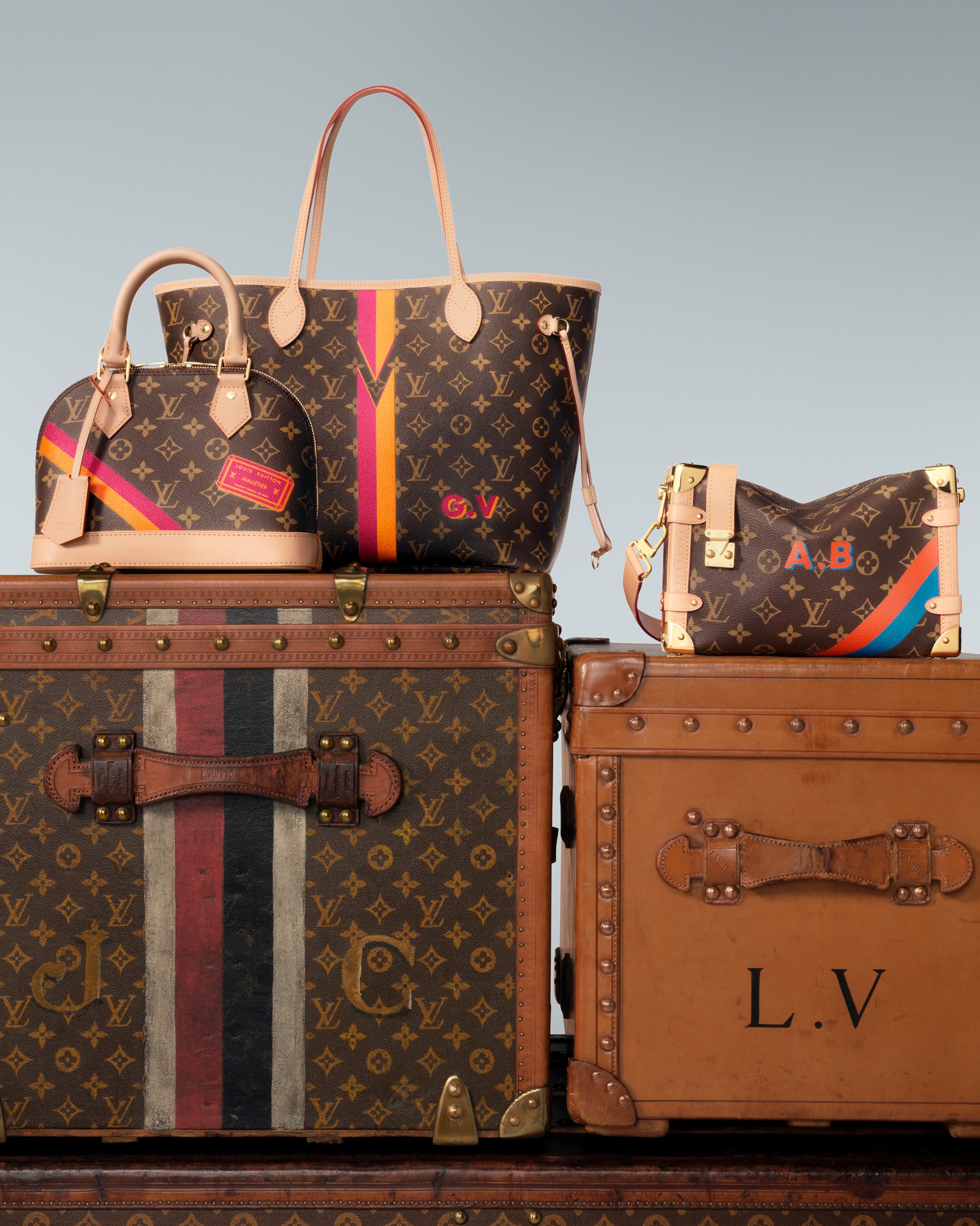 Mon Monogram Collection for Trunks, Travel and Home | LOUIS VUITTON ®